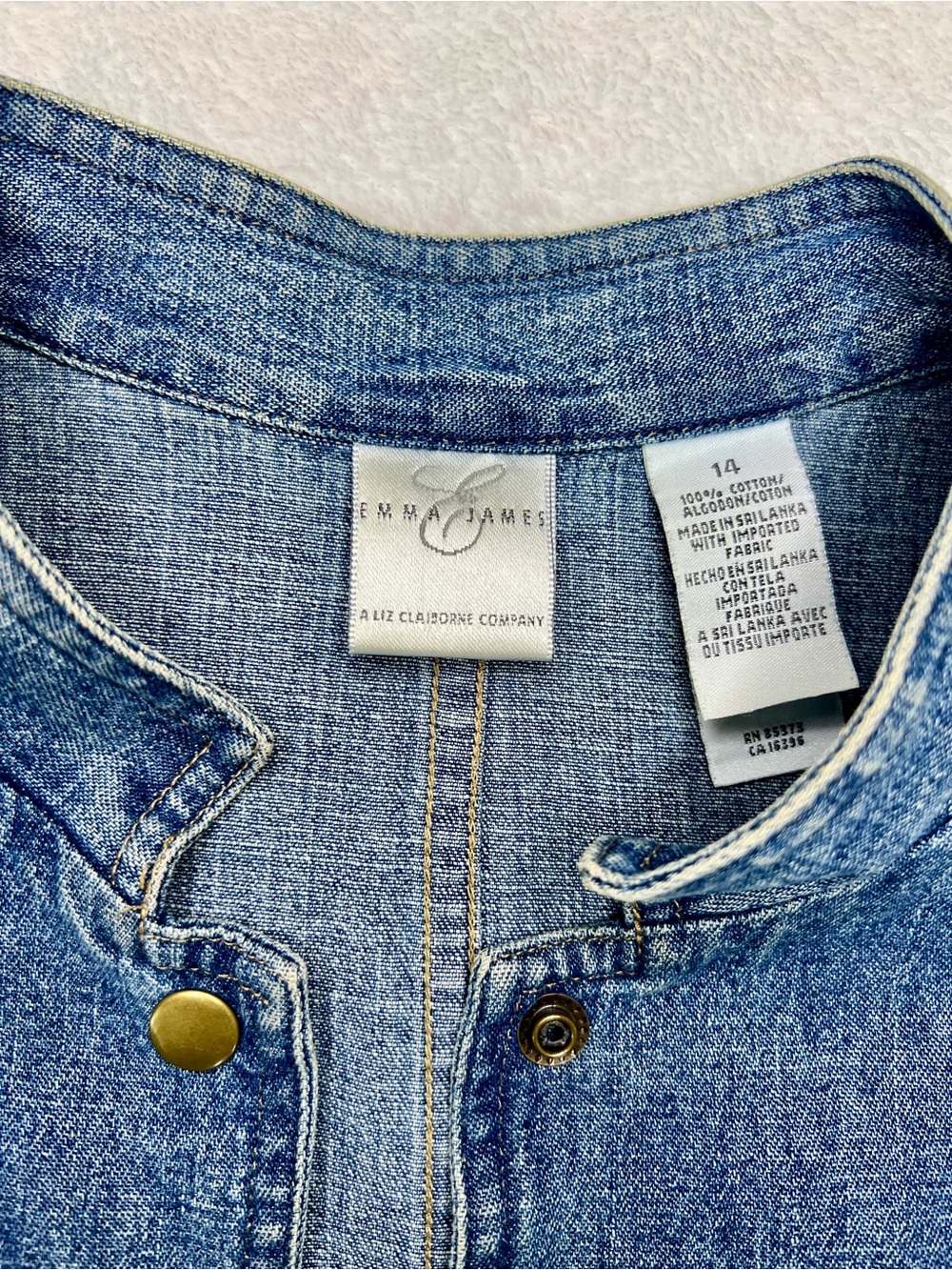 Vintage Military-Style Denim Blue Jean w/Gold Button Detail Snap-Front Jacket - Picture 4 of 9